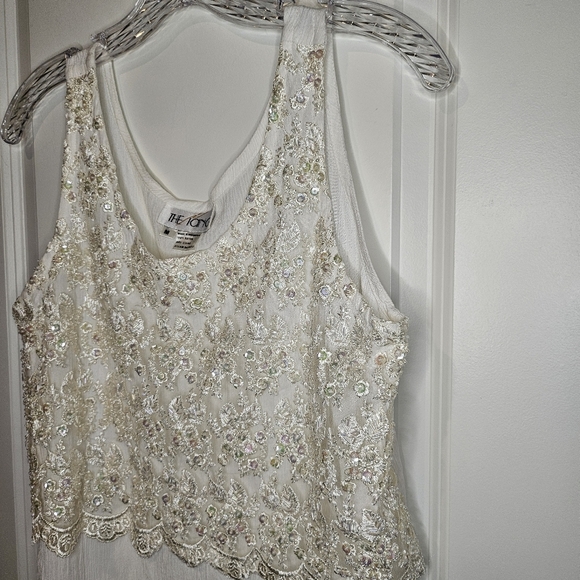 Icing 100% Rayon White Cream Sequin Embellished Crinkle Crop Tank Top Medium - Picture 4 of 11